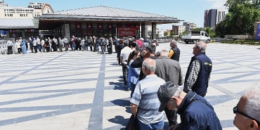 osmangazi-belediyesinden-ucretsiz-fide-dagitimi.jpg