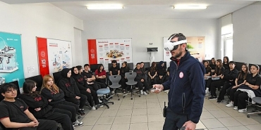 osmangazide-900-ogrenciyle-dev-afet-tatbikati.jpg