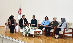 otizm-farkindaligini-artirma-adina-harran-universitesinden-guclu-bir-adim-otizm-paneli-N4B8rQJz.jpg
