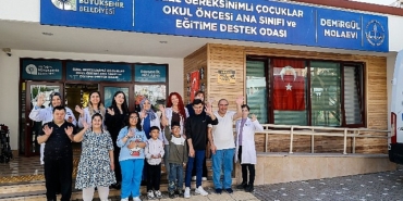 ozel-bireylerden-anneler-gunune-anlamli-surpriz.jpg
