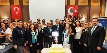saglikli-yasam-hareketi-rotaryde-kulube-donustu.jpg
