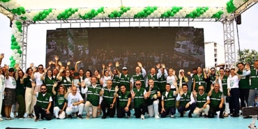 saglikli-yasam-ligi-projesi-izmir-yesilay-bagimsizlik-festivali-buyuk-bir-coskuyla-gerceklestirildi.jpg