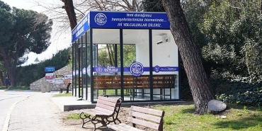 salihlide-kapali-durak-hizmete-acildi.jpg