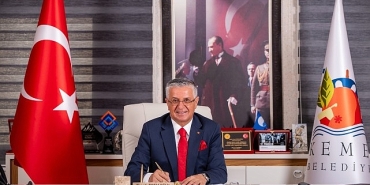 saygi-ozturk-baskan-topaloglunu-kosesine-tasidi.jpg