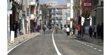 seferihisar-sehit-general-temel-cingoz-caddesi-yenilendi.jpg