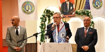 sehit-aileleri-gaziler-ve-muhtarlar-ile-iftar-bulusmasi.jpg