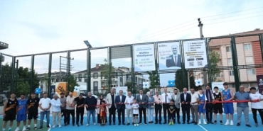 suleymaniye-mahallesinde-yeni-semt-sahasi-torenle-acildi.jpg
