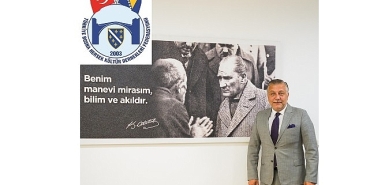 tbhkdf-baskani-taserden-20-kasim-sancak-gunu-mesaji-tum-bosnaklarin-bayrami-kutlu-olsun.jpg