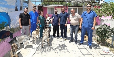 uskudar-ile-menderes-can-dostlar-icin-el-ele.jpg