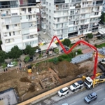 yeni-girne-caddesinde-guvenli-yaya-ulasimi.jpg