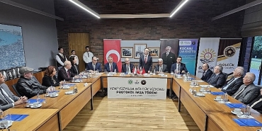 yeni-yuzyilda-golcuk-vizyonu-protokolu-imzalandi.jpg