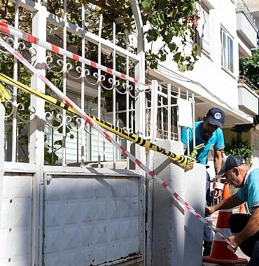 Yenişehir Belediyesi çökme bölgesinde tüm önlemleri aldı