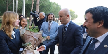 yilin-ilk-senato-toplantisina-yok-baskani-prof-dr-ozvar-baskanlik-yapti.jpg