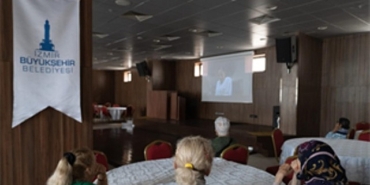 zubeyde-hanim-huzurevinde-babalar-gunu.jpg