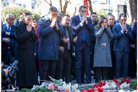 zubeyde-hanima-duygusal-anma.jpg